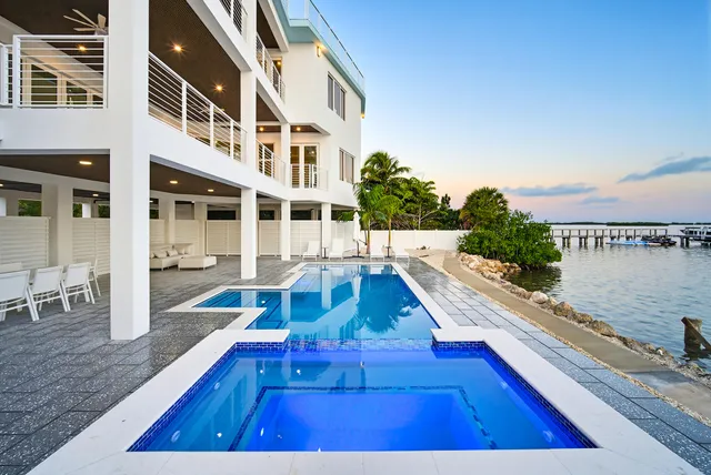 $11,000,000 | 1041 Buttonwood Drive East, Sugarloaf, FL 33042