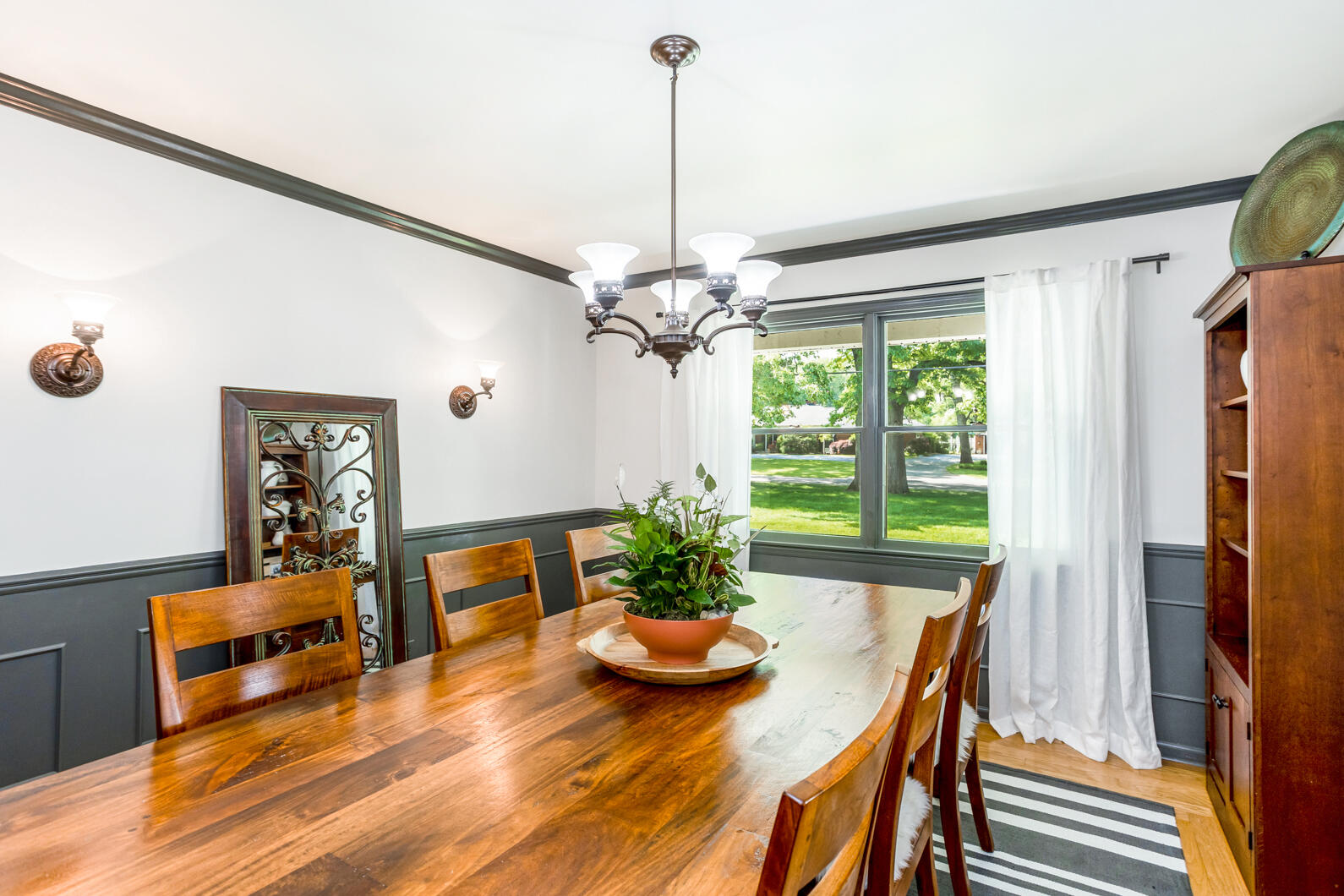 1722 Probert Road Jackson, MI 49203 - Photo 10 of 54 0N0A5812-HDR