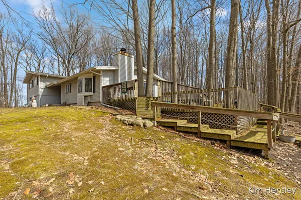 $489,900 | 14280 Edgerton Avenue Northeast, Cedar Springs, MI 49319