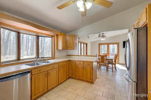 $489,900 | 14280 Edgerton Avenue Northeast, Cedar Springs, MI 49319