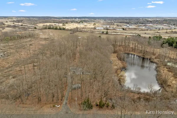 $489,900 | 14280 Edgerton Avenue Northeast, Cedar Springs, MI 49319