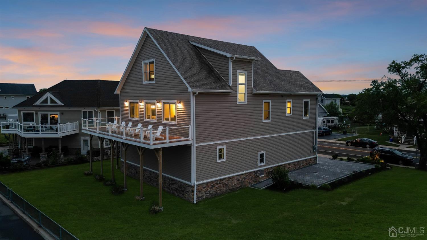 629 Front Street Union Beach, NJ 07735 - Photo 40 of 63 a front view of house with yard