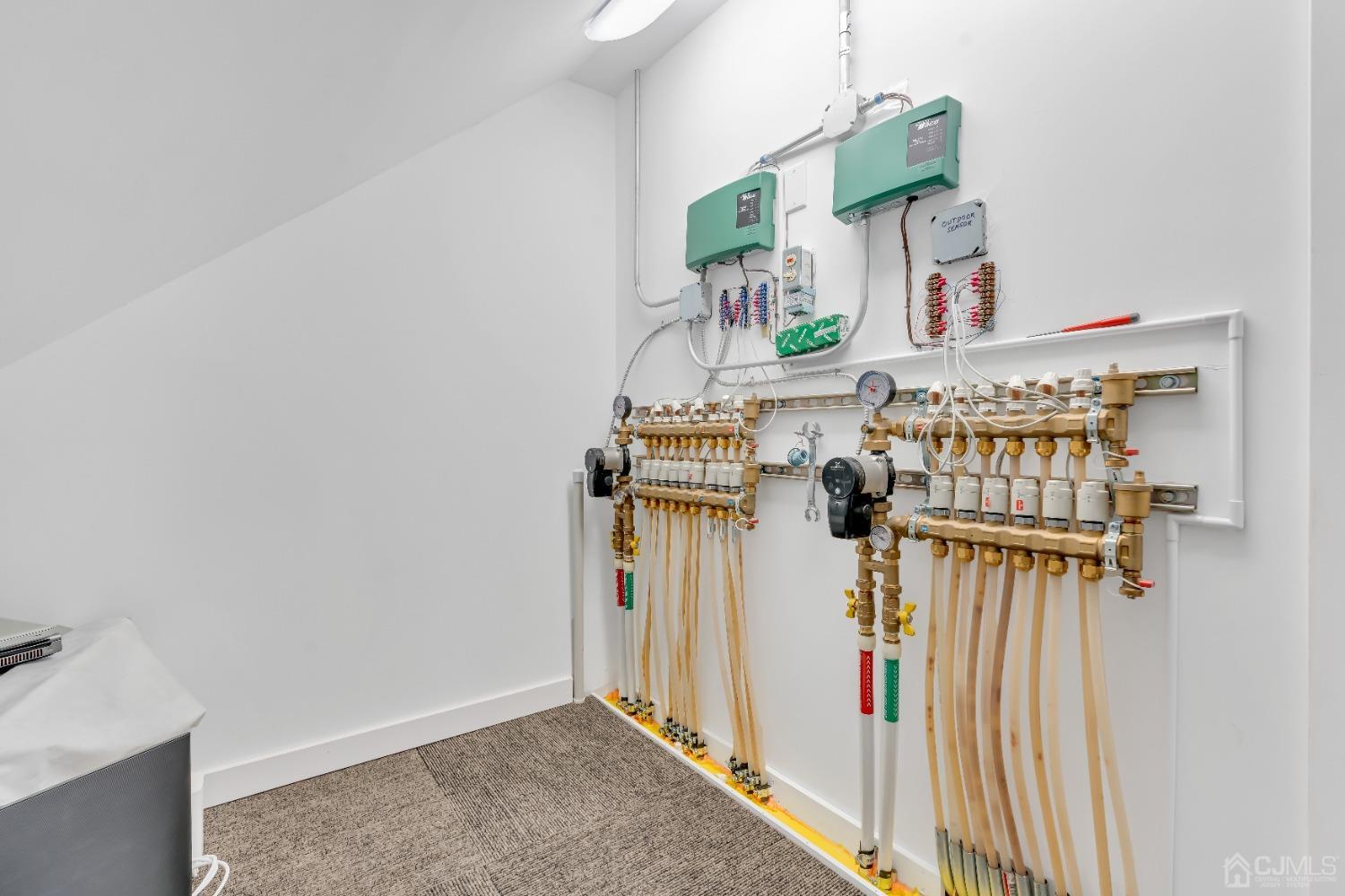 629 Front Street Union Beach, NJ 07735 - Photo 59 of 63