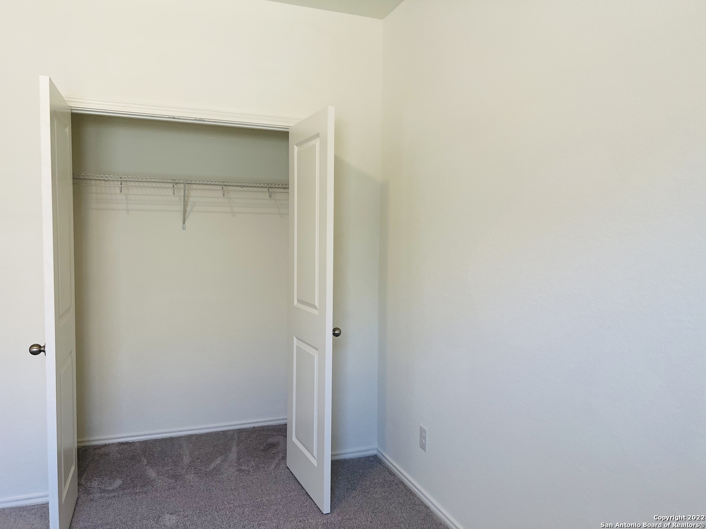 8907 Colony Meadow Converse, TX 78109 - Photo 13 of 31
