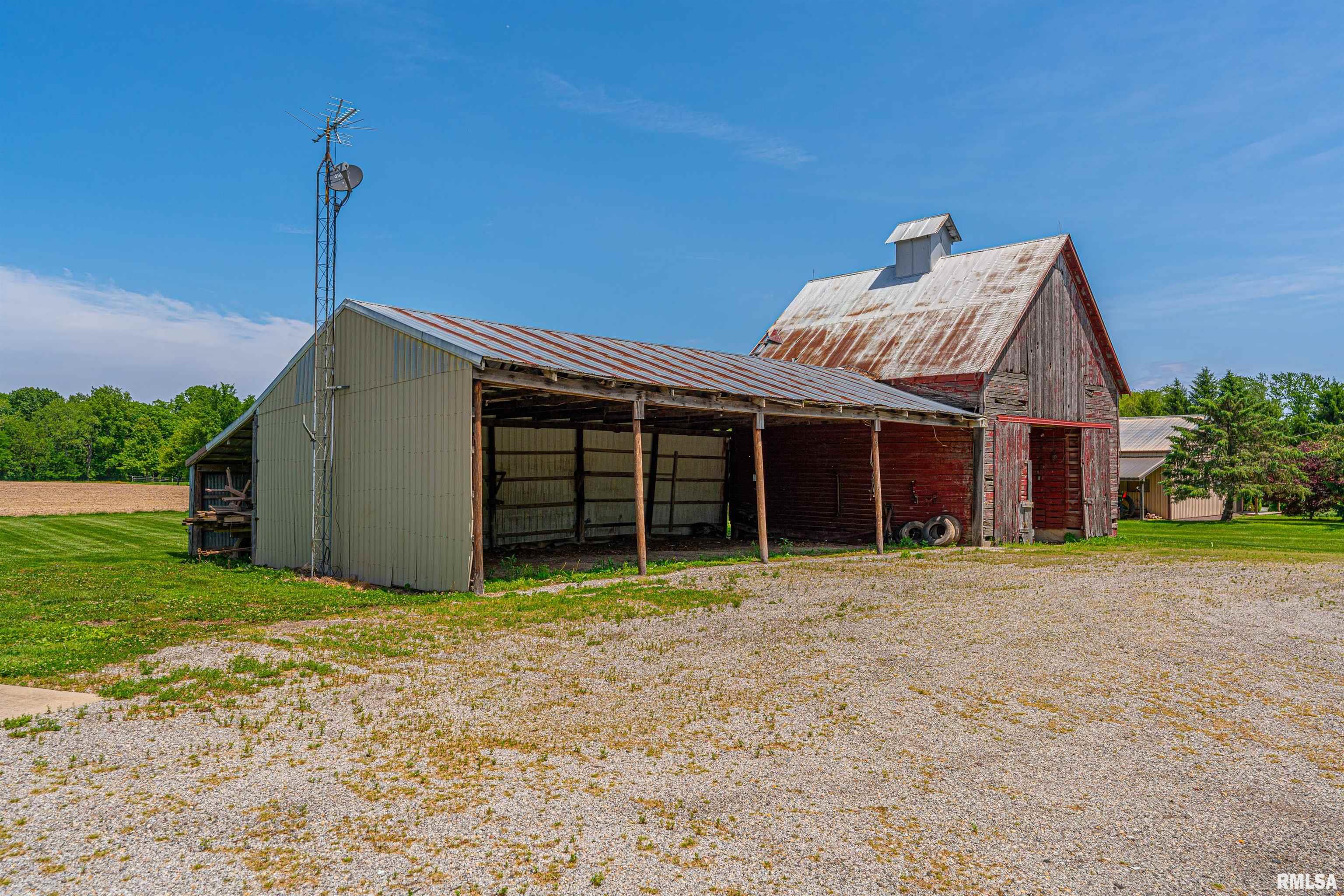 8363 Carl Springs Road Wapella, IL 61777 - Photo 29 of 30