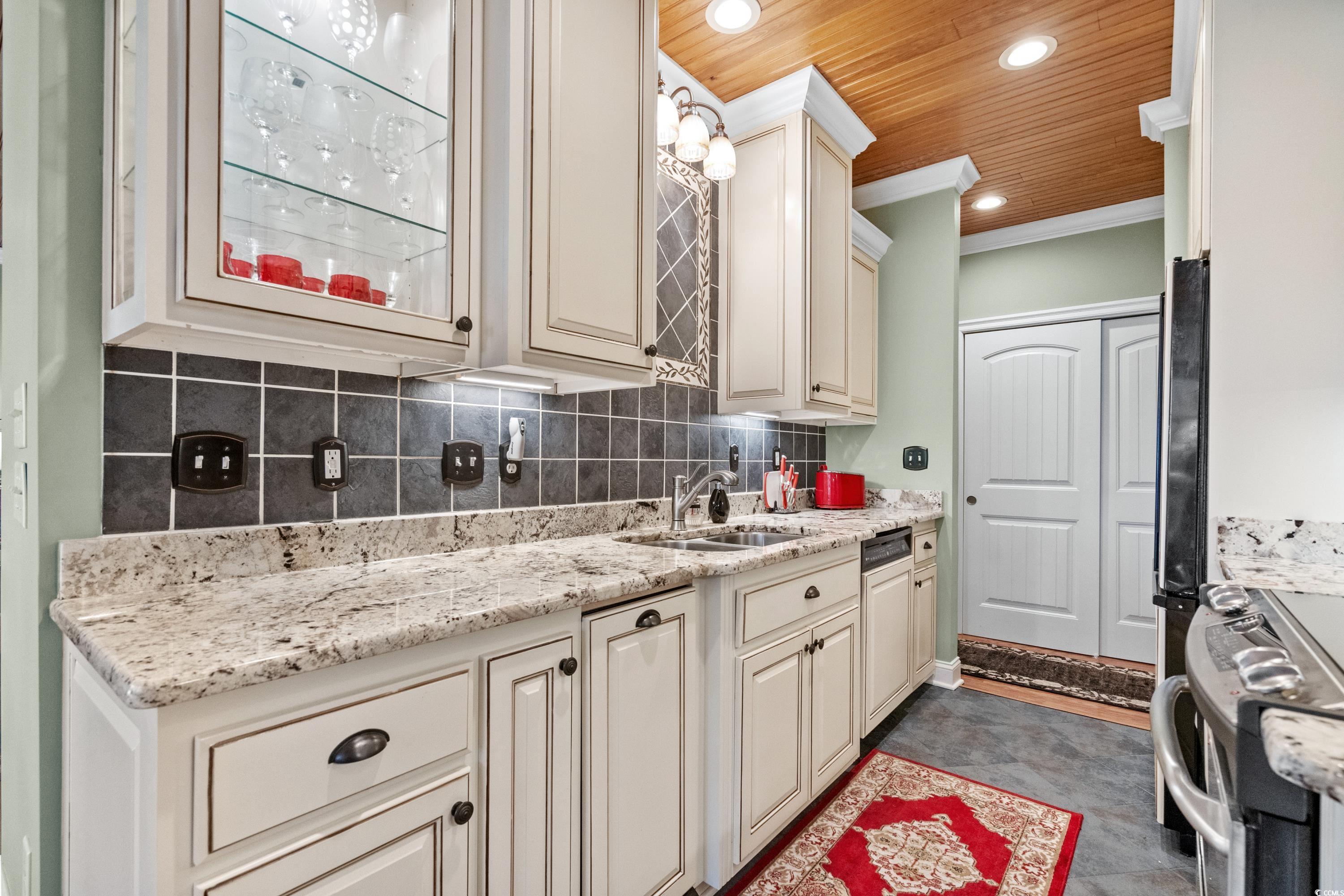 1970 Governors Landing Road, Unit 107 Murrells Inlet, SC 29576 - Photo 18 of 40 Gallery Image 18
