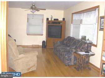 254 Buttonwood Road Landenberg, PA 19350 - Photo 11 of 12 Family Room