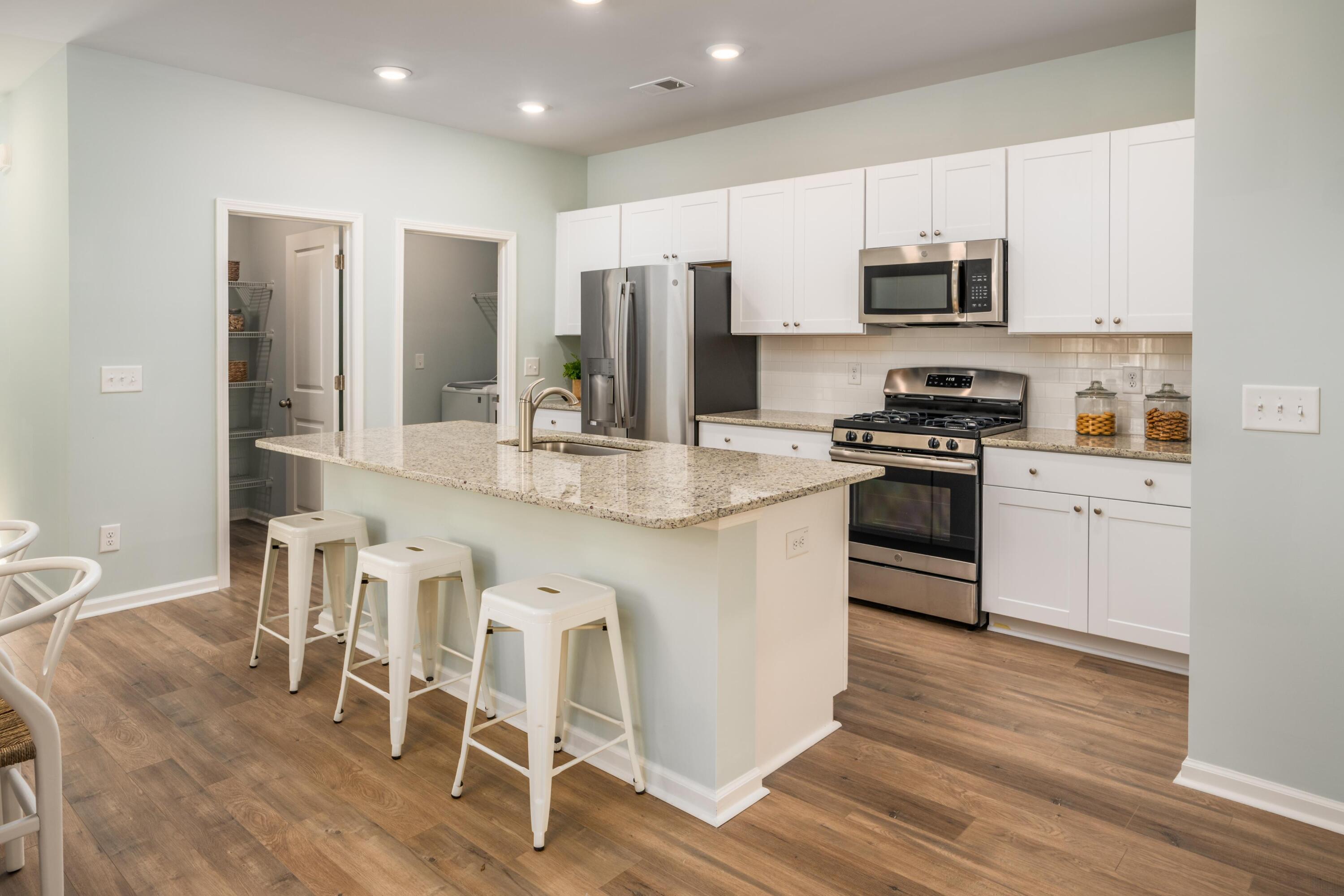 611 Spanish Wells Road Summerville, SC 29486 - Photo 14 of 35 Kitchen