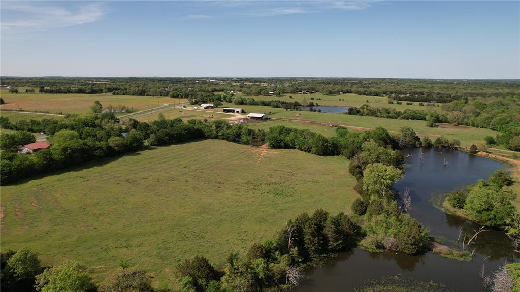 850 Gordonville Road Gordonville, TX 76245 - Photo 22 of 33 an aerial view of a houses with ocean view