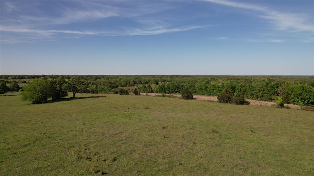 850 Gordonville Road Gordonville, TX 76245 - Photo 30 of 33 a view of a big room with an outdoor space