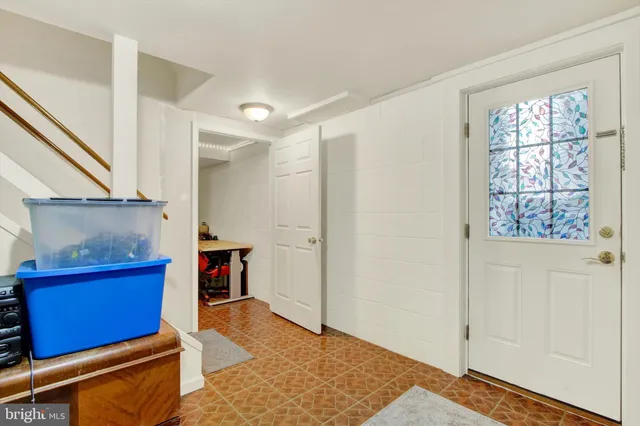 a view of workspace with furniture