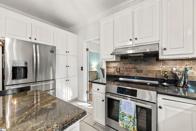 $560,000 | 7 Crosswinds Way, Greer, SC 29650