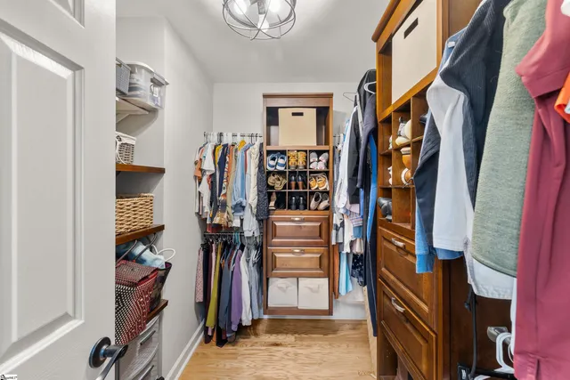 $560,000 | 7 Crosswinds Way, Greer, SC 29650