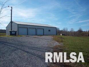 3100 Leamington Road Junction, IL 62954 - Photo 3 of 14