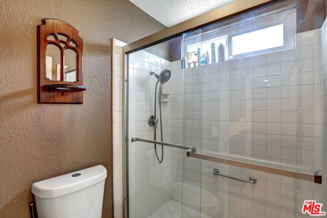 23442 Wagon Trail Road Diamond Bar, CA 91765 - Photo 29 of 46 Gallery Image 29