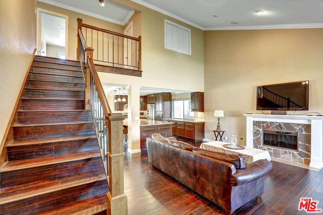 23442 Wagon Trail Road Diamond Bar, CA 91765 - Photo 8 of 46 Gallery Image 8