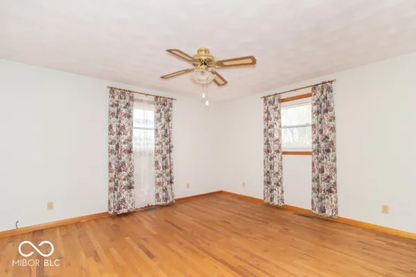 $325,000 | 1956 West Us Highway, Middletown, IN 47356