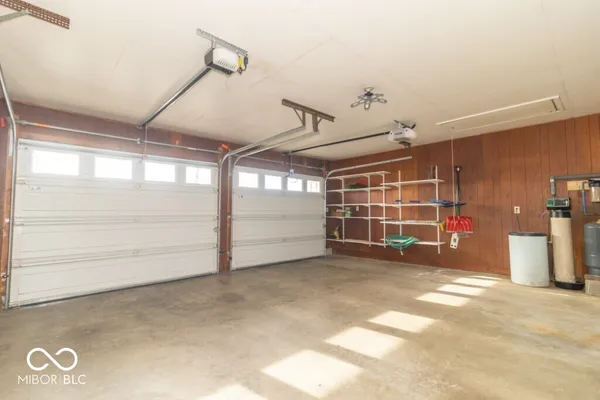 $325,000 | 1956 West Us Highway, Middletown, IN 47356