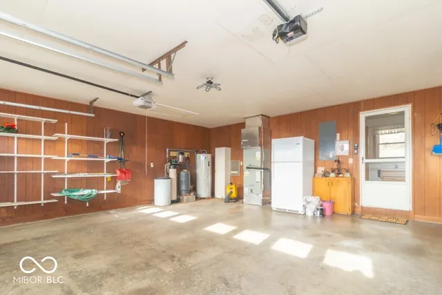 $329,900 | 1956 West Us Highway, Middletown, IN 47356