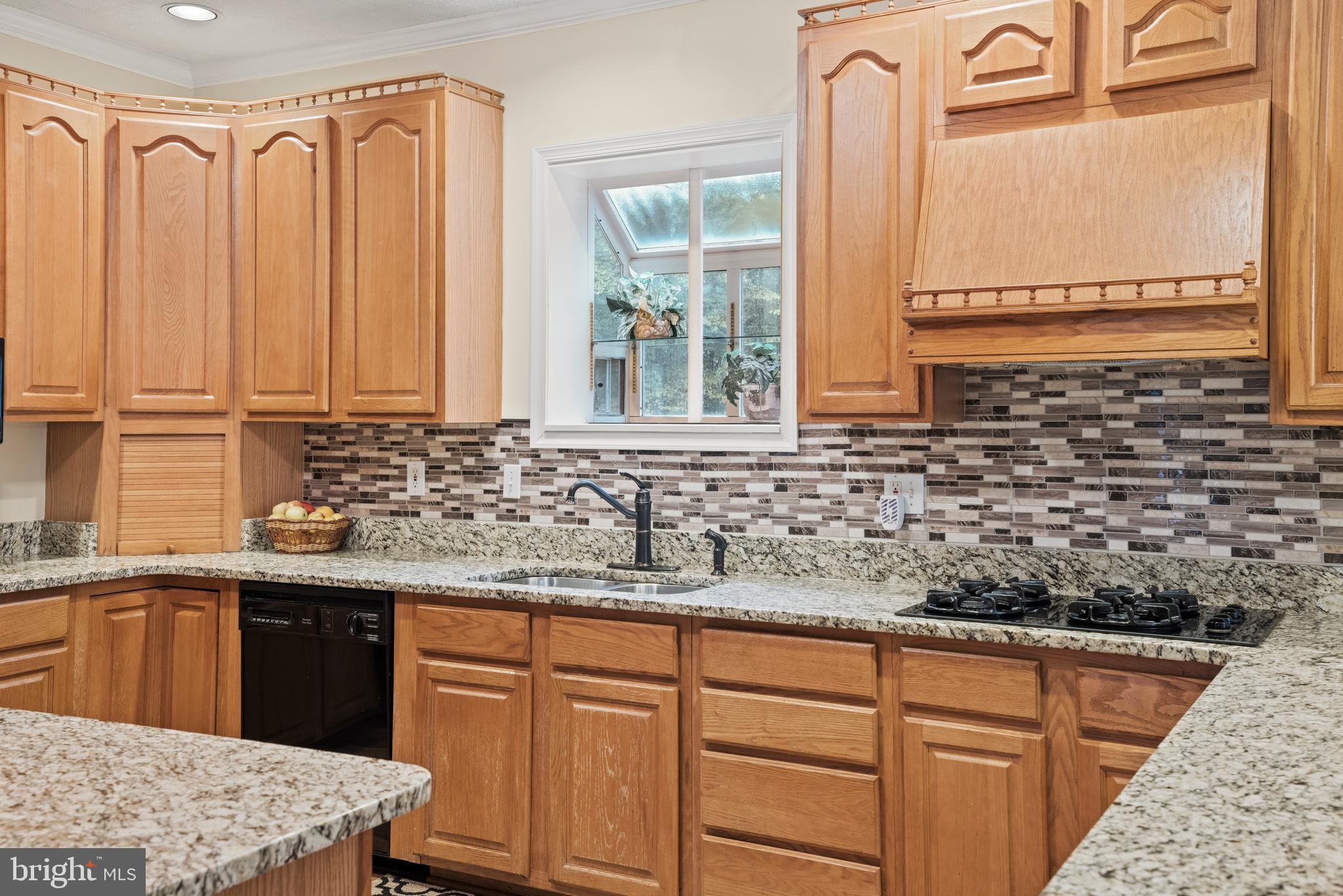 16035 Accolawn Road Accokeek, MD 20607 - Photo 16 of 67 Kitchen