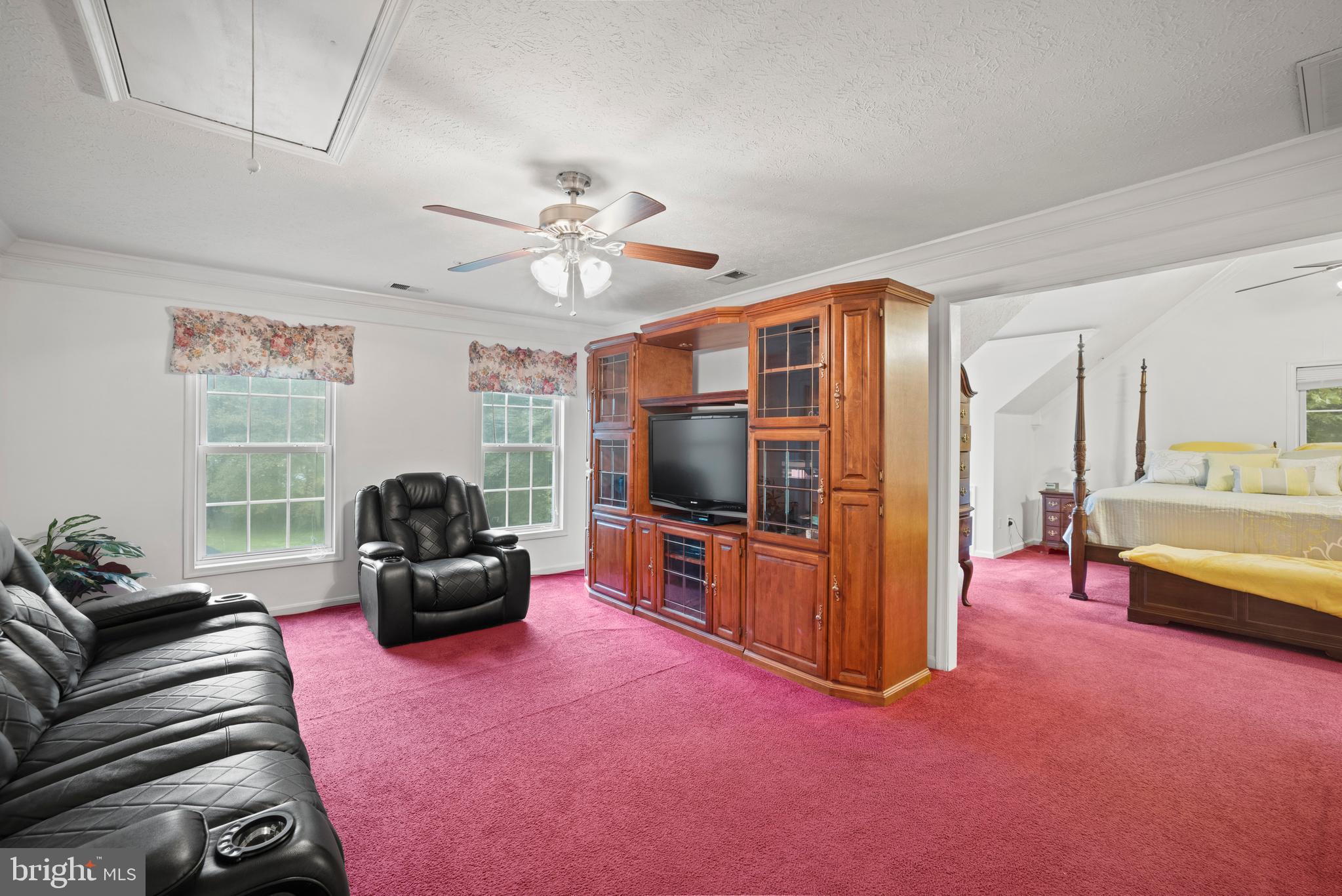 16035 Accolawn Road Accokeek, MD 20607 - Photo 33 of 67 Sitting Room in Master Bedroom
