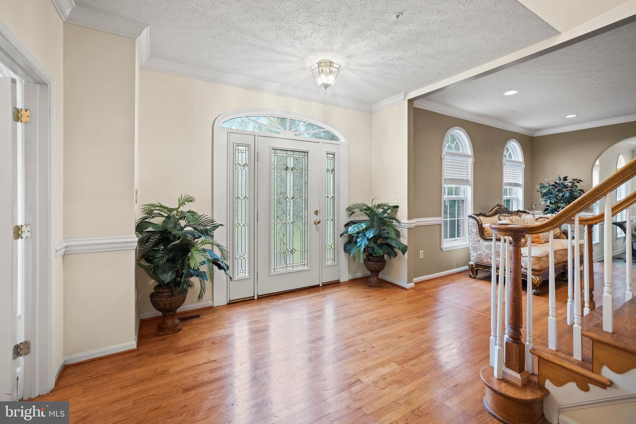 16035 Accolawn Road Accokeek, MD 20607 - Photo 8 of 67 Front Entry Way