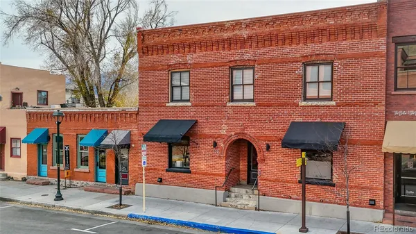a front view of multiple houses