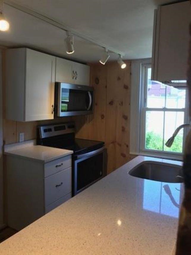 10 High Street Exeter, NH 03833 - Photo 5 of 18