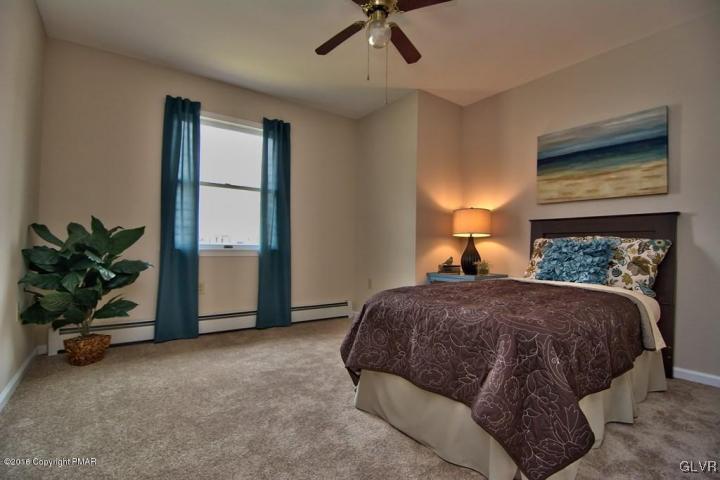 579 Snowflake Court Bushkill, PA 18324 - Photo 24 of 30