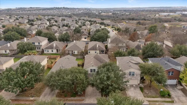 $2,350 | 5621 Abby Ann Lane, Austin, TX 78747