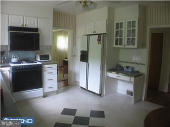 236 West Rose Valley Road Wallingford, PA 19086 - Photo 7 of 10 Gallery Image 7