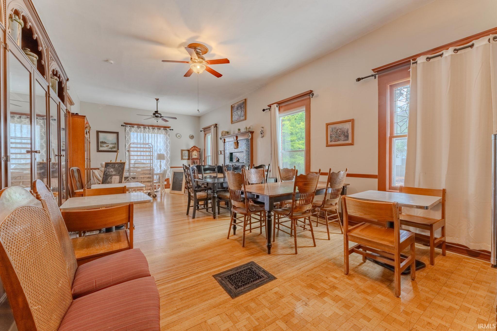 908 South Washington Street Marion, IN 46953 - Photo 15 of 35