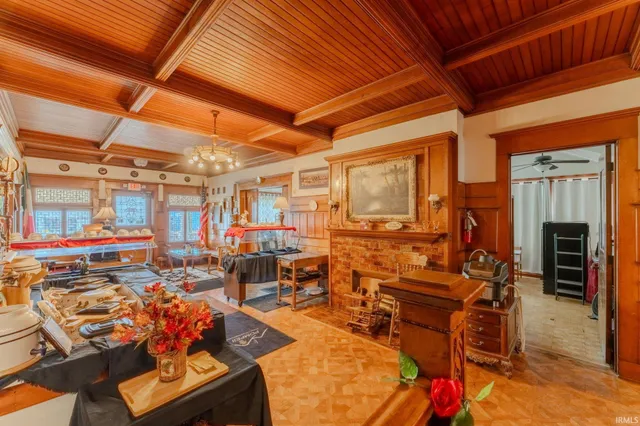 $440,000 | 908 South Washington Street, Marion, IN 46953