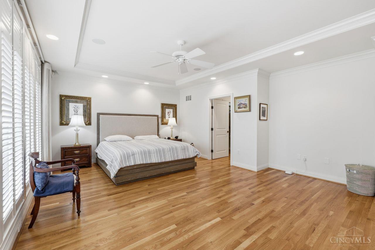 1430 Riverside Drive Cincinnati, OH 45202 - Photo 24 of 58