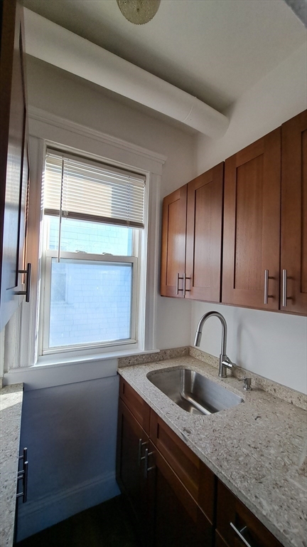 12 Jacob Street, Unit 3 Boston, MA 02124 - Photo 6 of 18