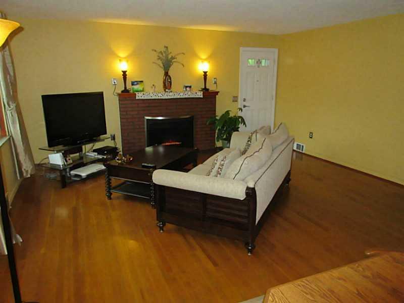 Living Room. 