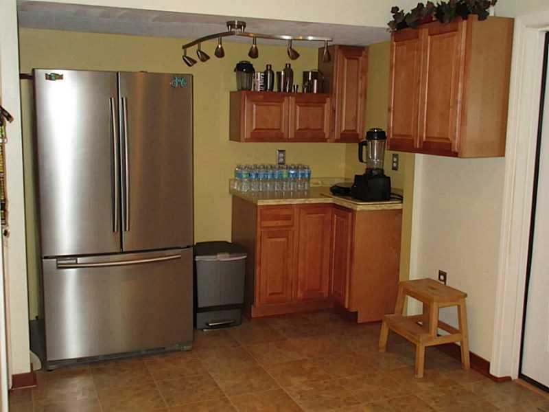 1727 Hickory Nut Road North Apollo, PA 15673 - Photo 8 of 23 Kitchen.