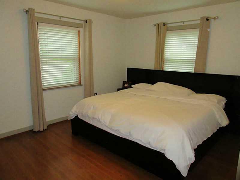 1727 Hickory Nut Road North Apollo, PA 15673 - Photo 9 of 23 Master Bedroom.