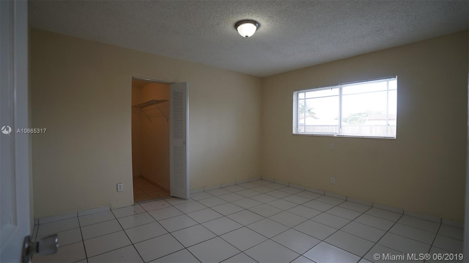 9011 Southwest 20th Street Miami, FL 33165 - Photo 14 of 30