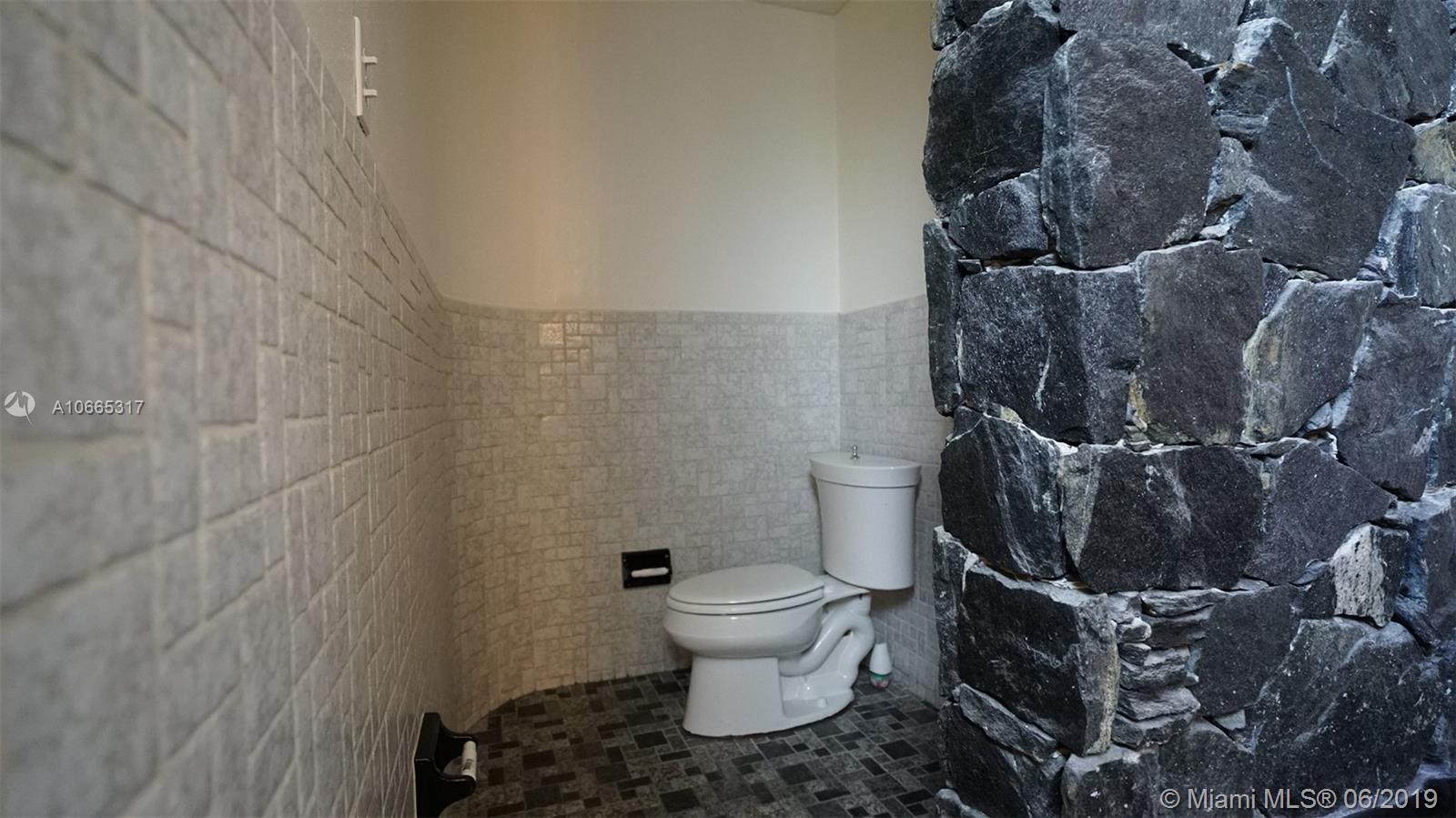 9011 Southwest 20th Street Miami, FL 33165 - Photo 27 of 30