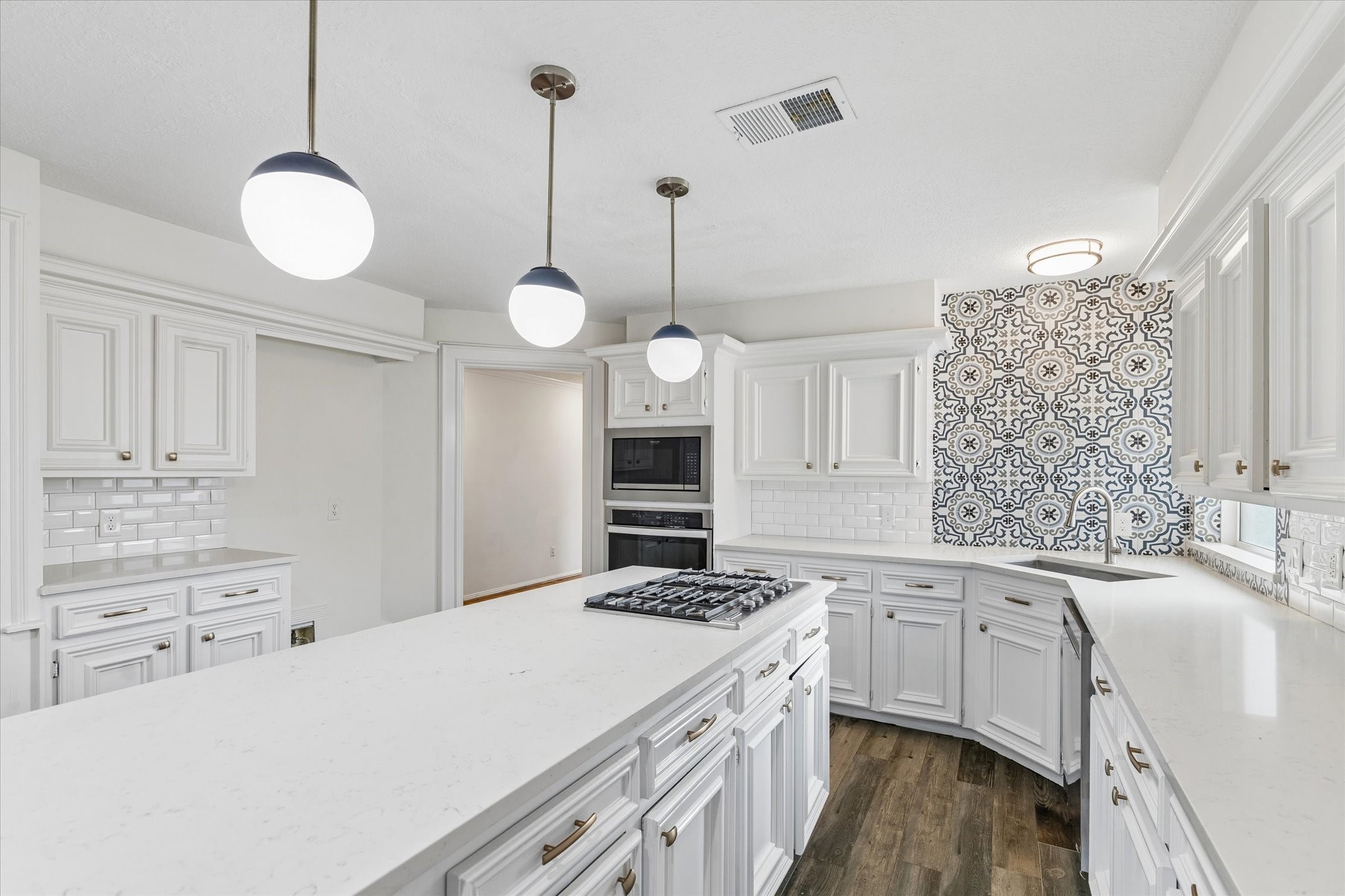 17902 Fernbluff Drive Spring, TX 77379 - Photo 12 of 29 Gallery Image 12