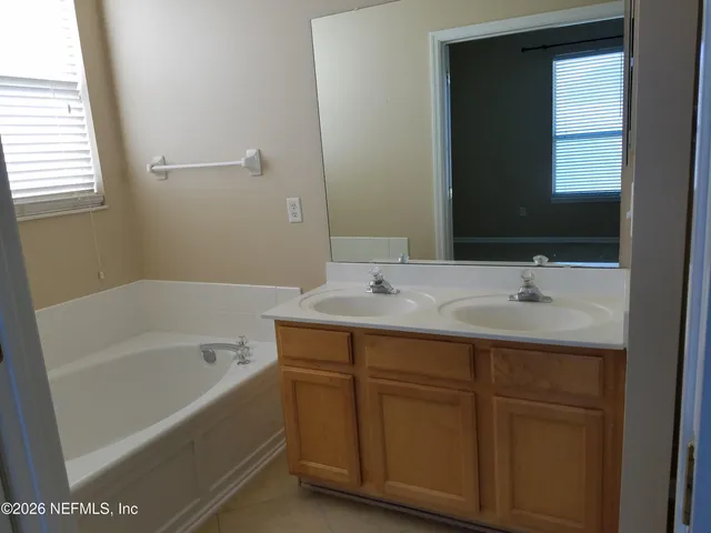 $2,250 | 1763 Hawkins Cove Drive East, Jacksonville, FL 32246