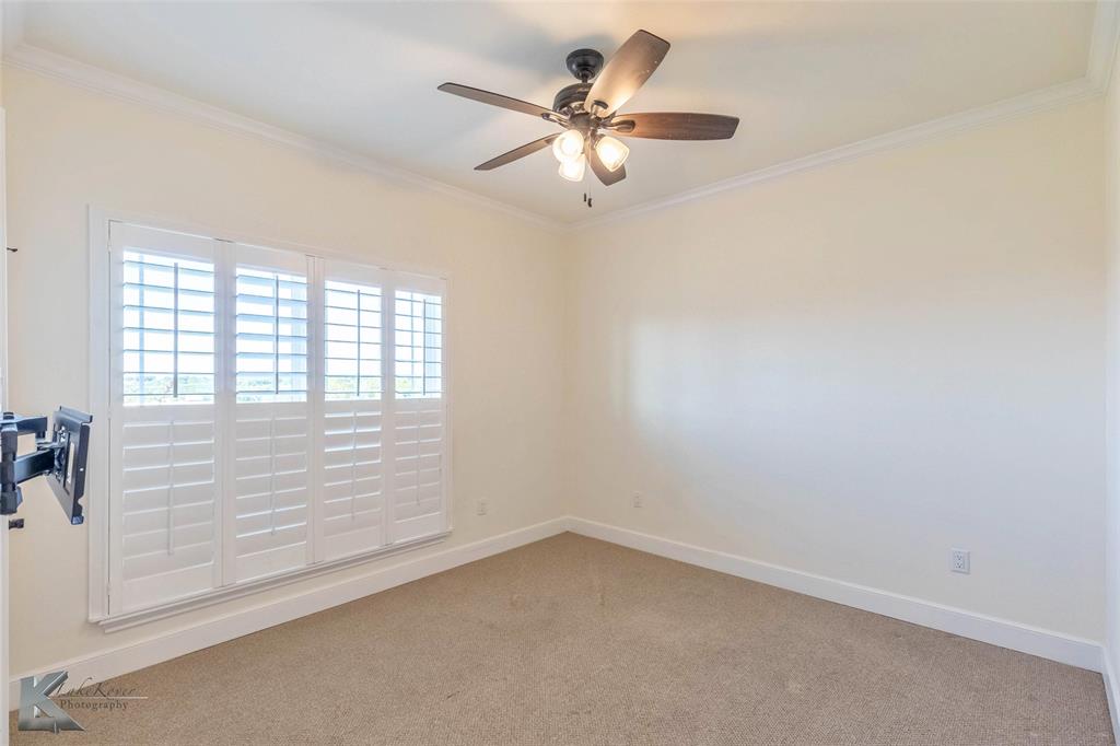 112 Thomas Court Tuscola, TX 79562 - Photo 16 of 38