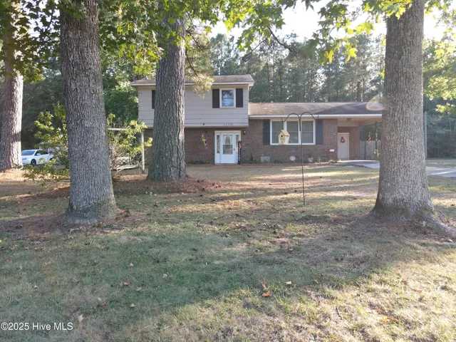 $210,000 | 11760 Azalea Drive, Laurinburg, NC 28352