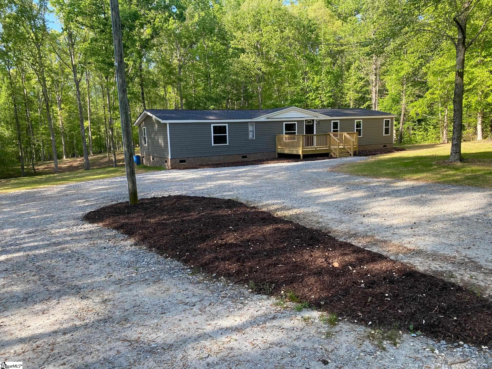 560 Carousel Road Gray Court, SC 29645 - Photo 25 of 39