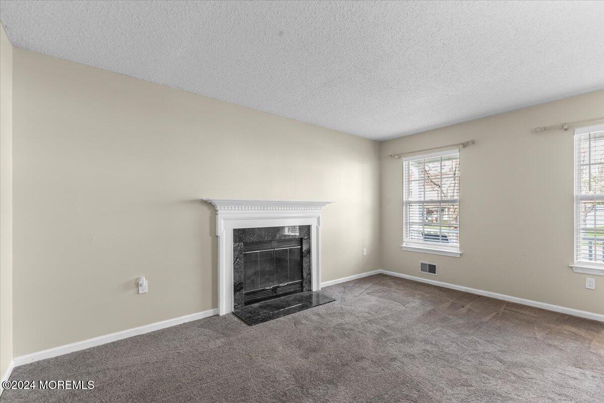 260 Lake Road Brick, NJ 08724 - Photo 13 of 47 Living Room
