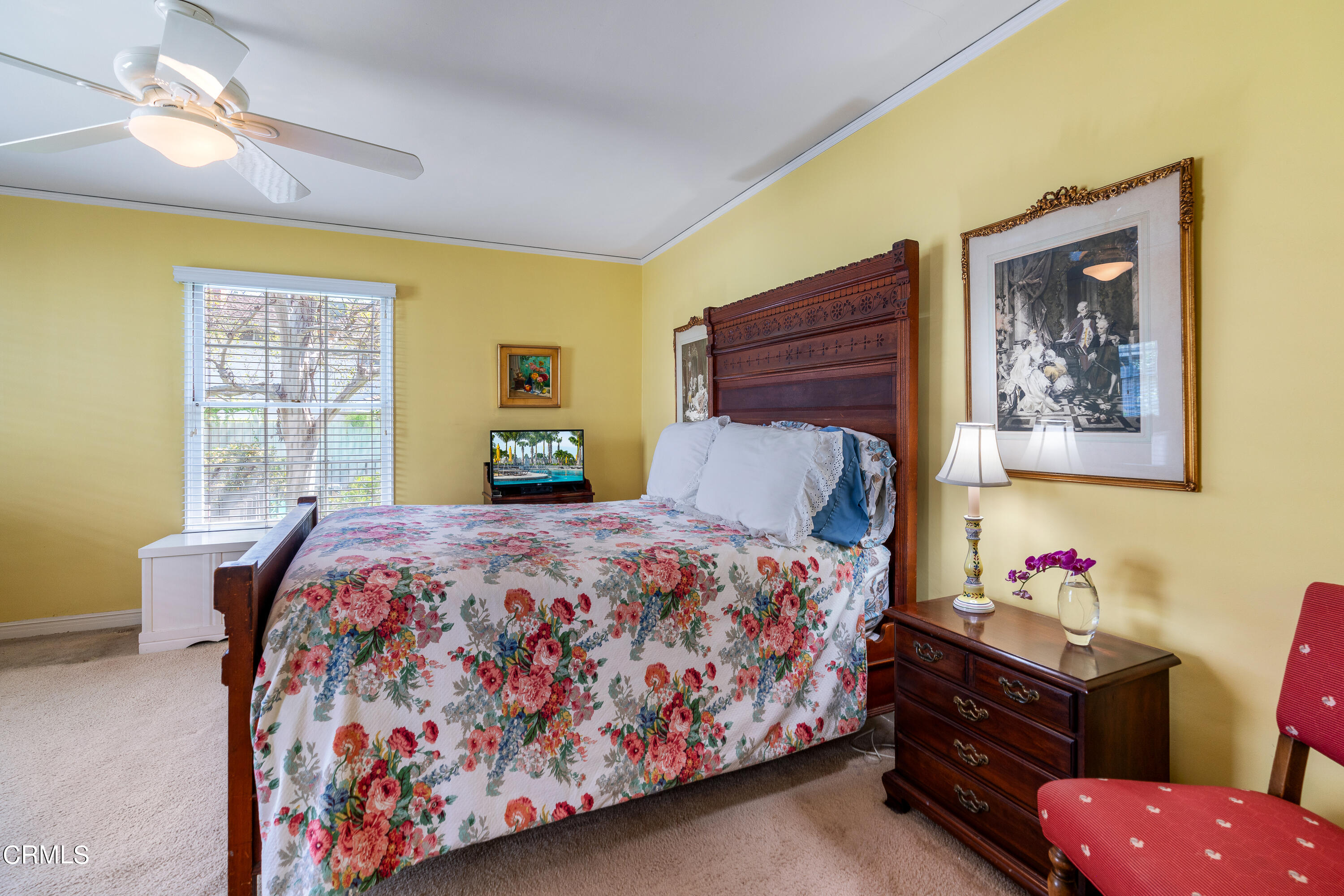 724 Winthrop Road San Marino, CA 91108 - Photo 20 of 37 a bedroom with a bed and a dresser