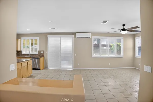$3,600 | 1162 East E Avenue, Lancaster, CA 93535