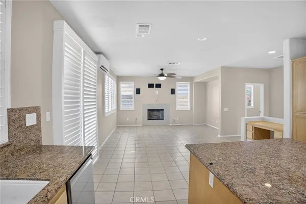 $3,600 | 1162 East E Avenue, Lancaster, CA 93535