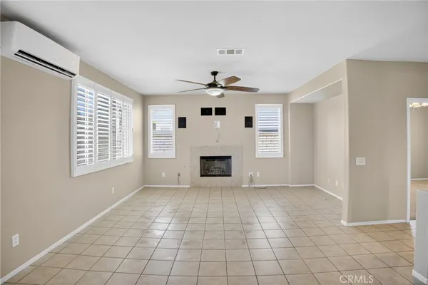 $3,600 | 1162 East E Avenue, Lancaster, CA 93535